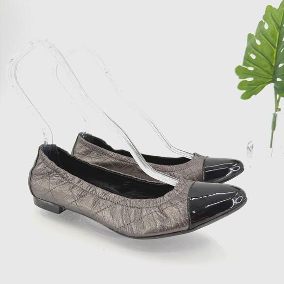 AGL Naomi Womens Ballet Flats Size 38.5 8.5 Quilted Silver Black Leather Cap Toe - Picture 1 of 16
